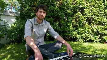 Edmonton musician riffs on Justin Trudeau's cringe-worthy 'speaking moistly' gaffe