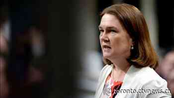 Former MP Jane Philpott volunteers at Markham facility facing COVID-19 staff walkout