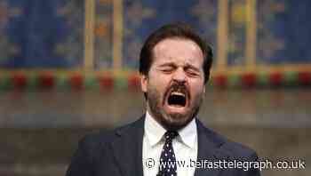 Alfie Boe urges people to have ‘courage to carry on’ during bedroom concert