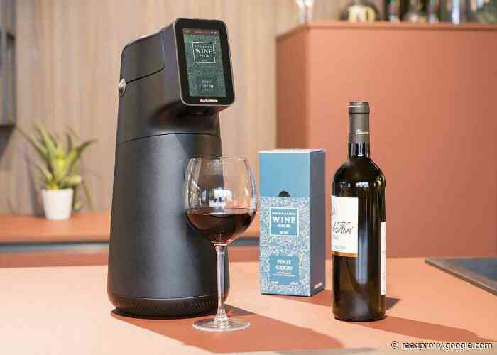 Albicchiere preserves and dispenses your favorite wine by the glass