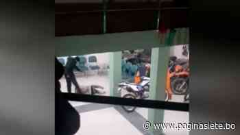 Comandante provincial confirma golpiza de policía a un detenido en Huanuni - Pagina Siete