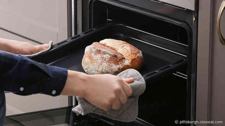 Mental Health Professionals Say Baking During A Pandemic Can Relieve Stress