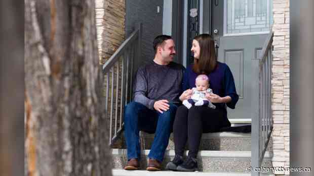 Porch portraits not considered safe physical distancing: Professional Photographers of Canada