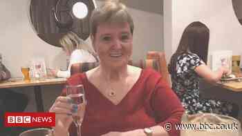 Coronavirus: Woman with Covid-19 'didn't want to die alone'