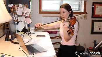 Virtual lessons 'lifesaver' for Toronto musicians, give normalcy to their students during COVID-19
