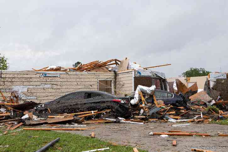 Easter storms sweep South, killing at least 19 people