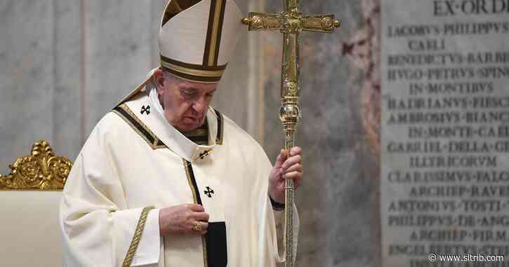 Pope Francis urges solidarity on an Easter of both joy, virus sorrow