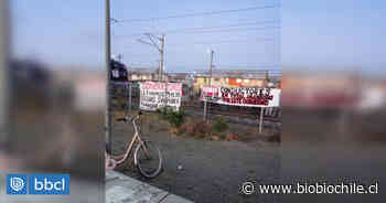 Choferes de líneas Coronel-Lota bloquearon el paso del Biotrén hacia Concepción - BioBioChile