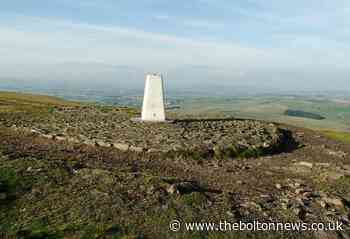 Police slam unfit man who drove from Liverpool to climb Pendle Hill