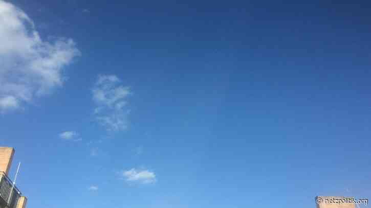 Was vom Tage übrig blieb: Schminke, Syl­la­bi und Spekulationen