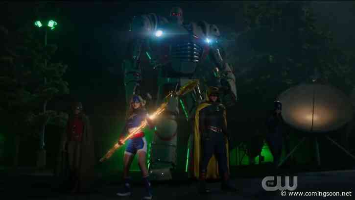 The Justice Society Must Live On in New Stargirl Trailer