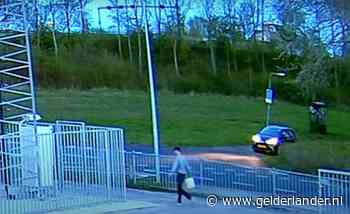 Politie geeft beelden brandstichter zendmast vrij