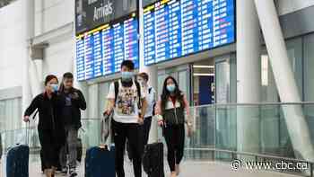 Returning Canadians could be forced into hotels if they don't have adequate self-isolation plans