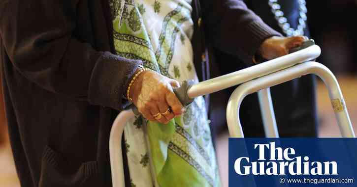 Ministers urged to raise pay for care home staff during Covid-19 crisis