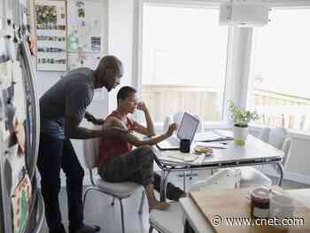 What is a robo-advisor? How Wealthfront, Betterment and others manage your money     - CNET