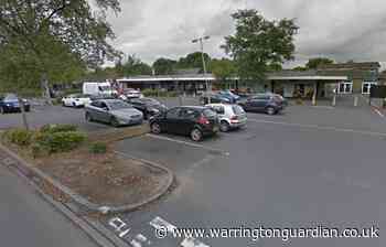 Man robbed by gang near shops on Dorchester Road, Hood Manor