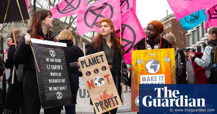 'I didn't buy new clothes for a year and it was the best thing to happen to my wardrobe'