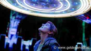 Fascinerend: Jeanne bouwt in drama Jumbo erotische relatie op met kermisattractie