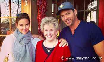 Jill Goodacre pays tribute to her sculptor mom Glenna who died at age 80