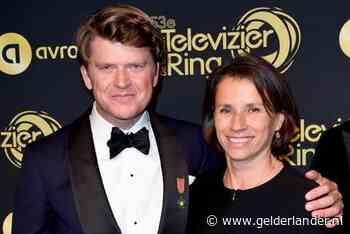 Beau van Erven Dorens staat stil bij 20 jaar huwelijk: ‘Bedankt, geweldige vrouw’