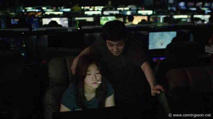 Parasite Scores New Streaming Record on Hulu After One Week 