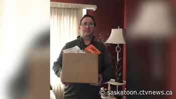 'We had to think outside the box': Kindersley volunteers organize curbside food drive - CTV News Saskatoon