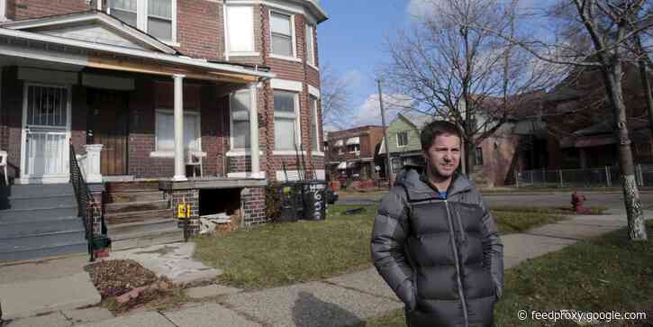 450 flips with no prior experience: Here's the 3-part real-estate-investing strategy a former Microsoft engineer is using to generate 'piles of cash' in a market that's nearing recession