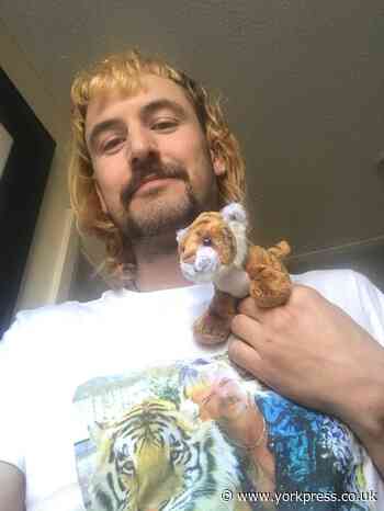 York man transforms himself into 'Tiger King' Joe Exotic - to support NHS