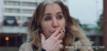 Felicity Huffman & Anastasia Phillips in 'Tammy's Always Dying' Trailer