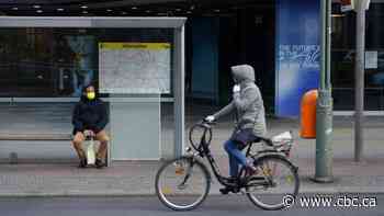 Keeping a distance: How safe are running and cycling amid COVID-19 measures?