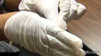 Medical expert: Don't wear gloves in public - WSIL TV