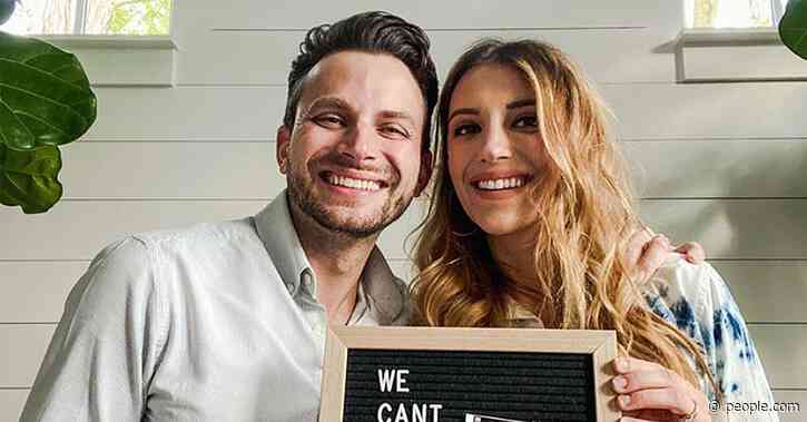 The Voice's Jordan Pruitt and Brian Fuente Expecting First Child: 'A Light in All the Darkness'