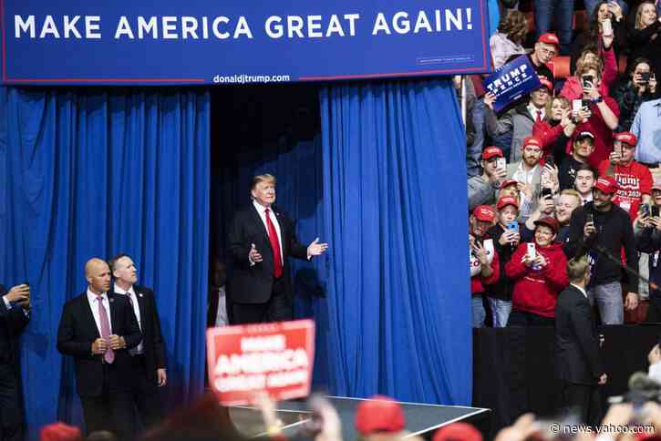 Trump March Fundraising Hit By Virus-Sparked Social Distancing