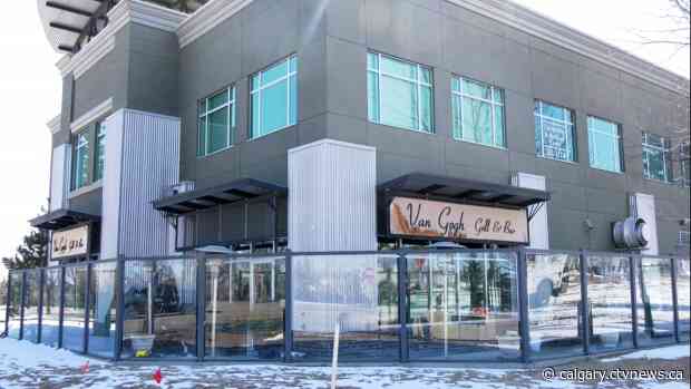 AHS orders another Calgary restaurant to stop dine-in service