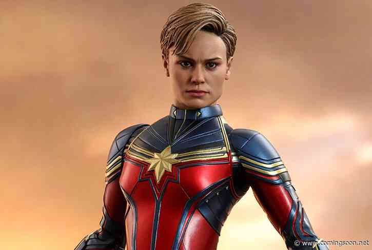 Hot Toys Debuts Avengers: Endgame Captain Marvel Figure!