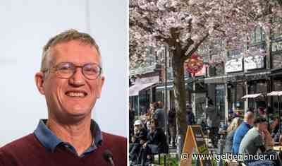 Zweedse Jaap van Dissel verdedigt corona-aanpak zonder lockdown: ‘Dit kunnen we wél maanden volhouden’