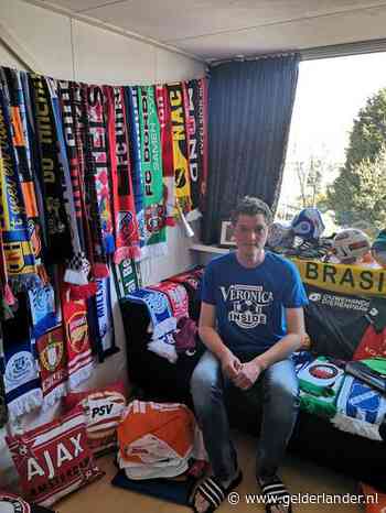 Jasper heeft voetbalmuseum op zijn kamer: ‘Het is mijn leven’