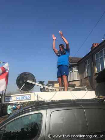 WATCH: Epic Eltham dad rows NHS marathon on top of his van
