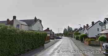 Recap of Warrington updates as bomb disposal squad rush to 'device' discovery - Cheshire Live