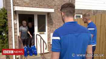 Coronavirus: Bristol Rovers players deliver food to vulnerable fans