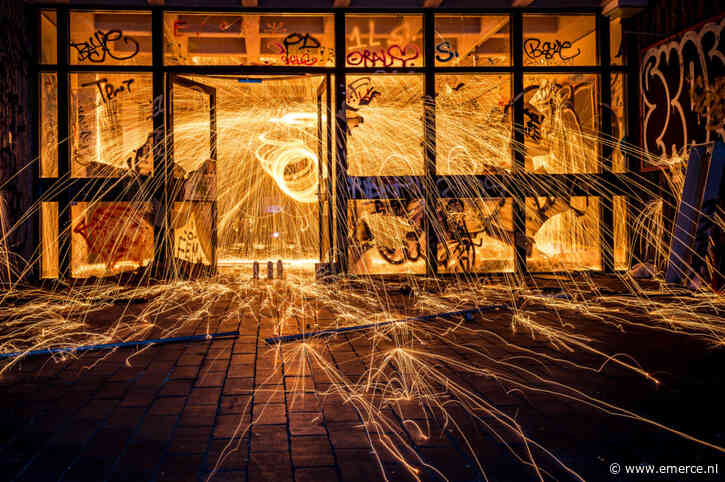 Pakketvervoerders naderen piekbelasting: verzendingen +175%