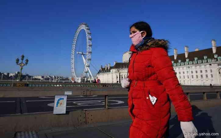 Coronavirus latest news: UK death toll rises by 847 as public health expert warns 40,000 could die