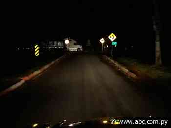 Gran parte de Coronel Oviedo quedó a oscuras tras temporal - Nacionales - ABC Color