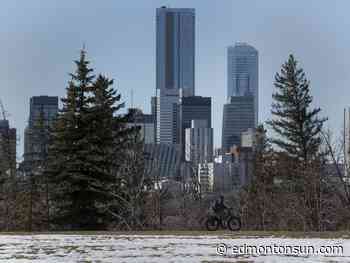 Edmonton weather: I moved the patio furniture onto the deck. This could go either way - Edmonton Sun