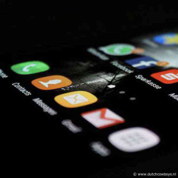 Bijna helft Nederlanders is voor gebruik corona-app