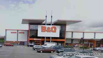 B and Q store in Hull Road York reopens