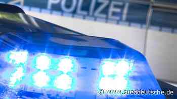 Motorradfahrer bei Kollision mit Holzmast getötet - Süddeutsche Zeitung