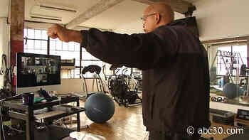 Personal trainer offering free fitness classes for seniors