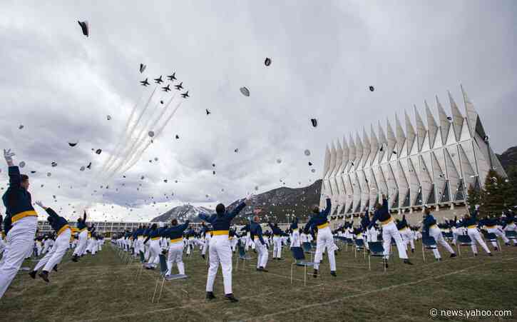 In nod to normalcy, Pence celebrates Air Force Academy grads