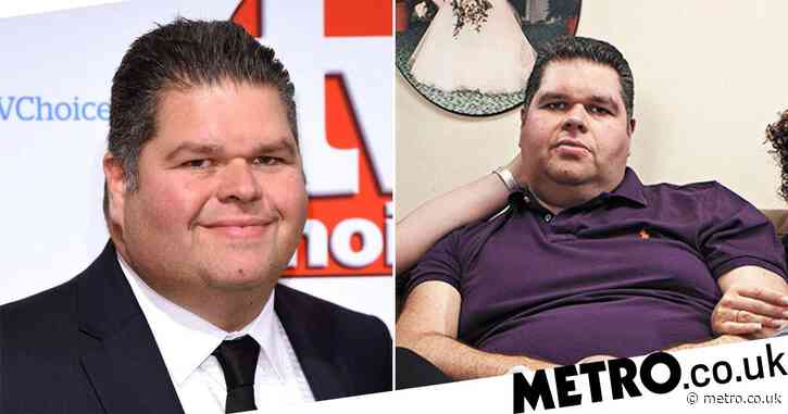 Gogglebox’s Jonathan Tapper ‘left fighting for life’ after contracting coronavirus